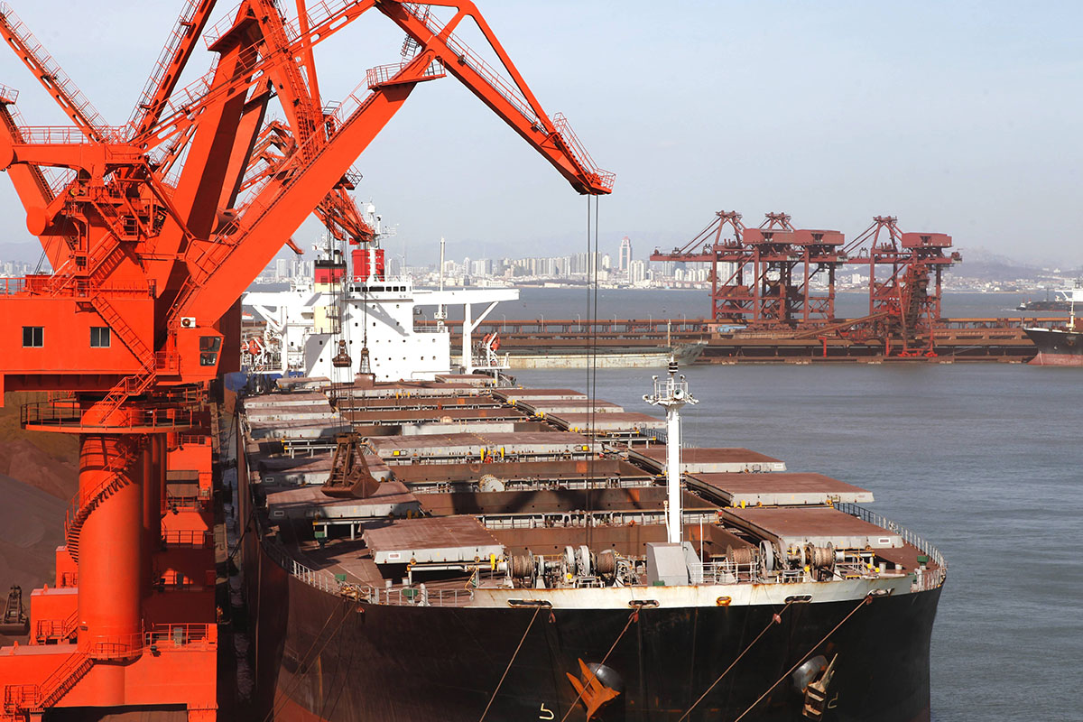 Iron Ore Lumps and Fines